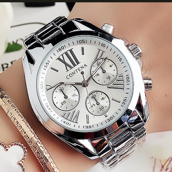 ShopEvelynne Accessories - Oversized Women's Boyfriend Style Watch